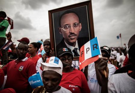 https://storage.bljesak.info/article/232133/450x310/Predsjednik-Ruande-Paul-Kagame.jpg