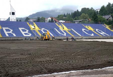https://storage.bljesak.info/article/239624/450x310/grbavica-radovi-stadion.jpg