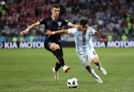 https://storage.bljesak.info/article/241143/450x310/hrvatska-argentina-ivan-perisic.jpg