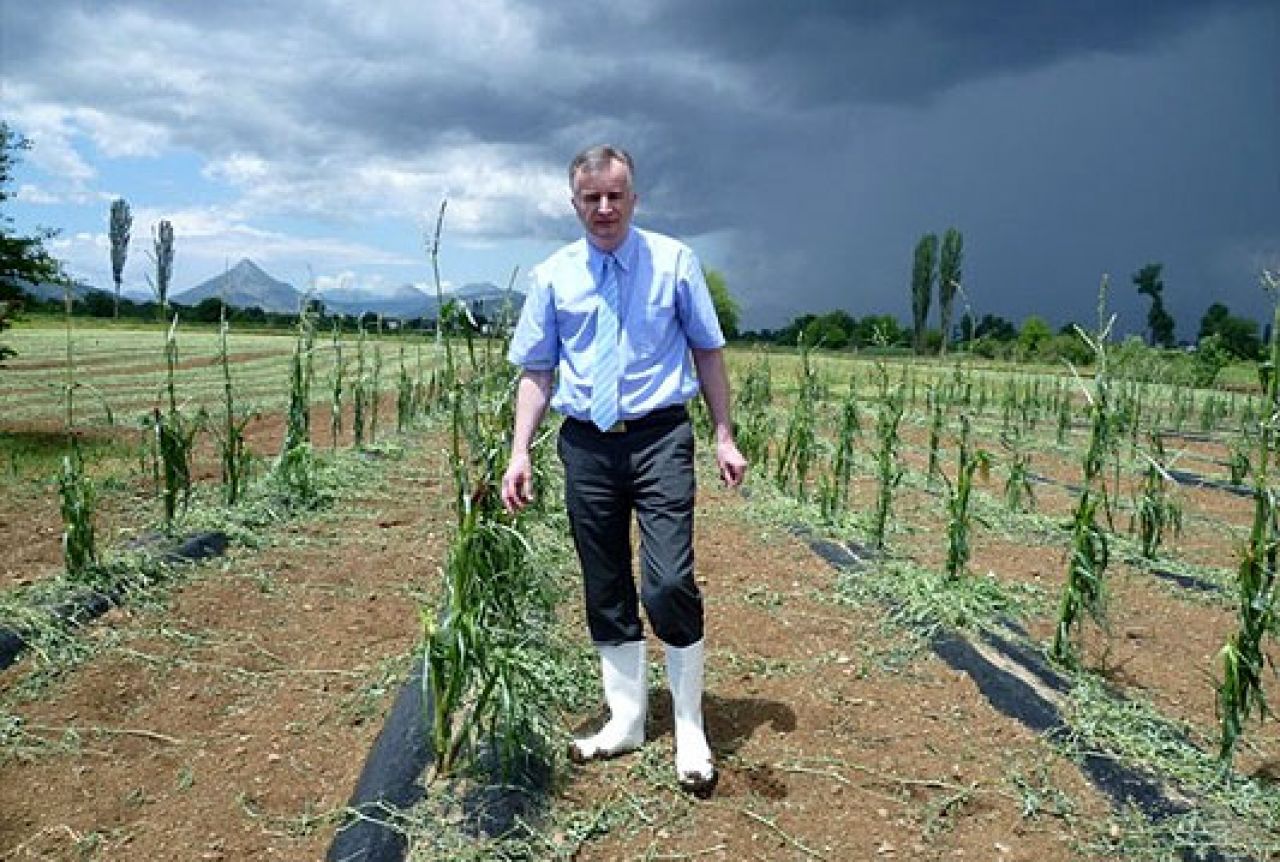 Vlada FBiH poljoprivrednicima obećala isplatu zaostalih poticaja iz 2012.