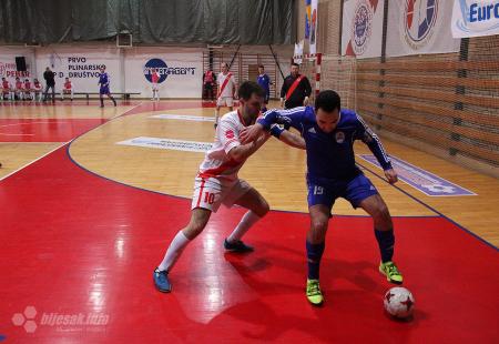 https://storage.bljesak.info/article/255619/450x310/Futsal-zrinjski-brcko3.jpg
