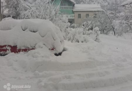 https://storage.bljesak.info/article/256398/450x310/jablanica-snijeg.jpg
