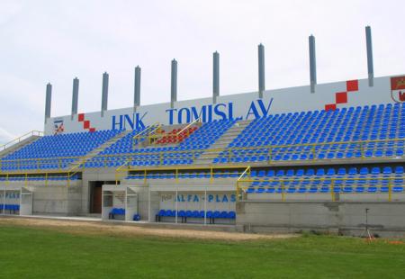 https://storage.bljesak.info/article/258913/450x310/hnk-tomislavstadion.jpg
