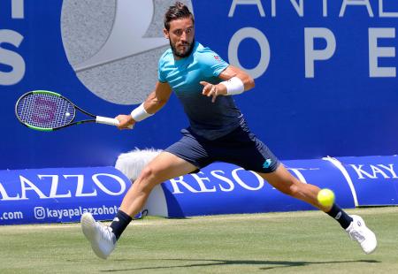 https://storage.bljesak.info/article/262808/450x310/damir-dzumhur.jpg