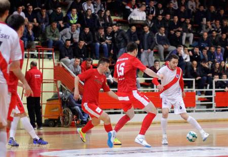 https://storage.bljesak.info/article/267473/450x310/Zrinjski-Kaskada-Futsal-Finale-3.jpg