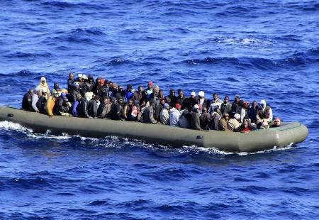https://storage.bljesak.info/article/267826/450x310/migranti-mediteran-sicilija.jpg