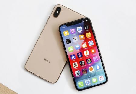 https://storage.bljesak.info/article/270225/450x310/iphone-xs-max.jpg