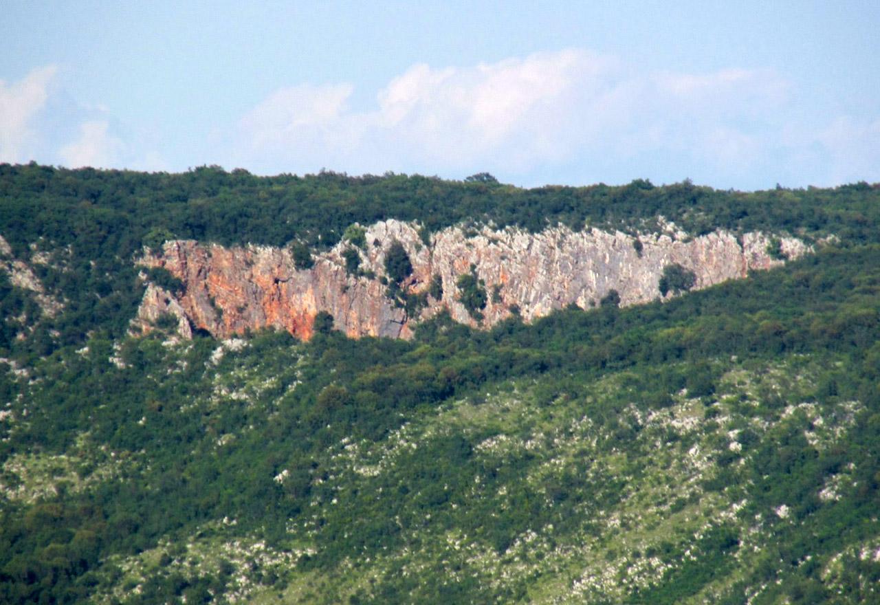 Spektakularna prirodna geološka atrakcija kod Gruda