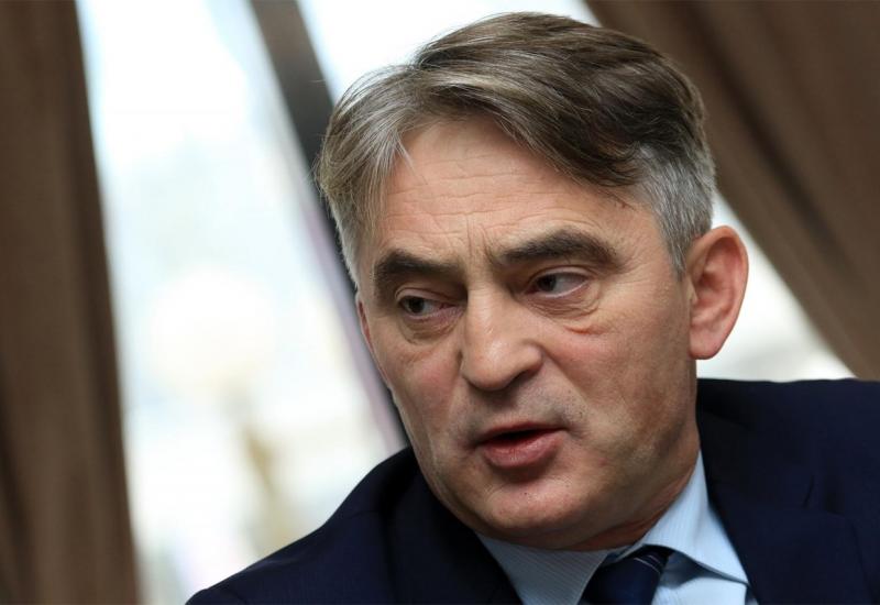 Komšić poslao Dodiku materijale za NATO