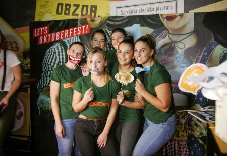 https://storage.bljesak.info/article/290389/450x310/jager-oktoberfest-mo-1.jpg