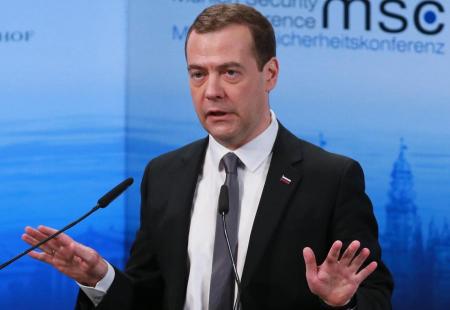 https://storage.bljesak.info/article/294868/450x310/Medvedev_Xinhua.jpg