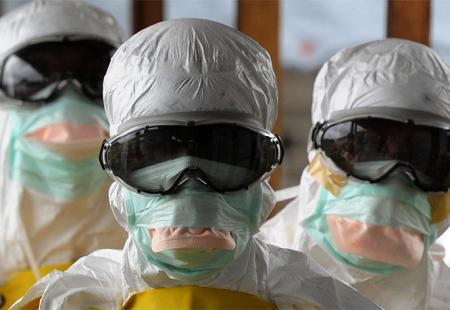 https://storage.bljesak.info/article/305826/450x310/ebola-odijela-trojica.jpg