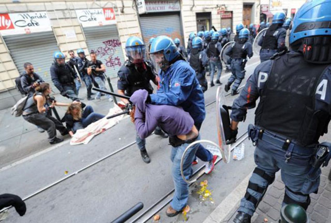 Učenici i studenti započeli demonstracije u Italiji