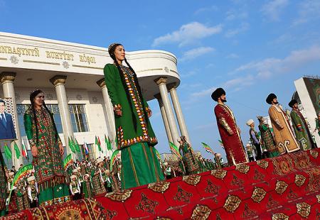 https://storage.bljesak.info/article/307161/450x310/turkmenistan-naslovna3.jpg