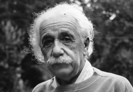 https://storage.bljesak.info/article/309089/450x310/albert-Einstein.jpg