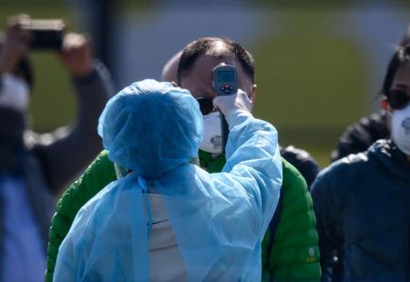 https://storage.bljesak.info/article/316943/450x310/korona-epidemija.jpg