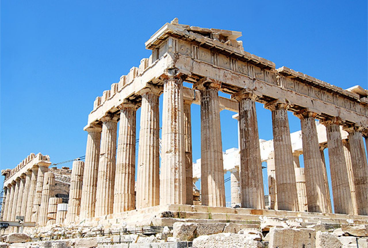 Bjeljinac ukrao kamen s Akropole da bi kiselio kupus