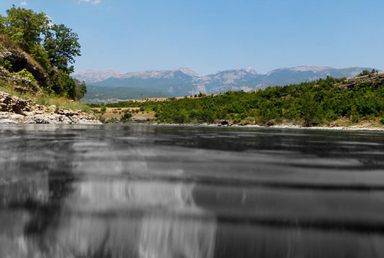 Kongres Bošnjaka Sjeverne Amerike: Ne dozvoliti ekološki zločin u dolini Neretve