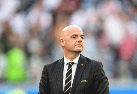 https://storage.bljesak.info/article/362241/450x310/Gianni-Infantino.gif