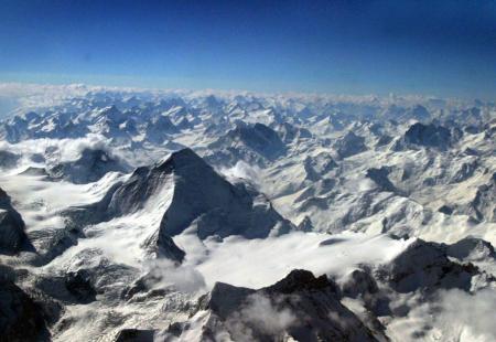 https://storage.bljesak.info/article/369202/450x310/Himalajski-ledenjaci.jpg