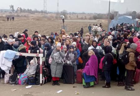 https://storage.bljesak.info/article/381034/450x310/izbjeglice-ukrajina-EU.jpg