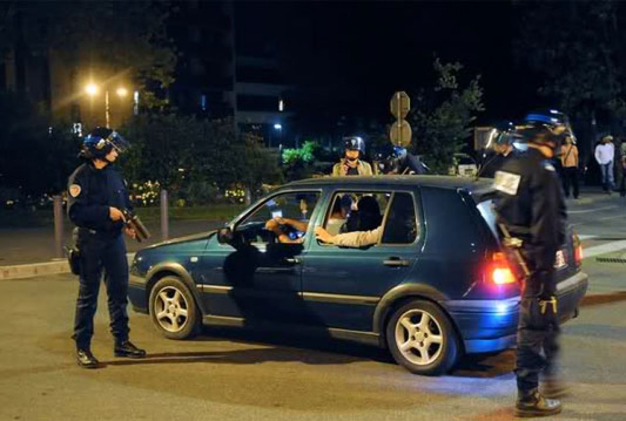 Ferhadija: Upucan iz automobila u pokretu