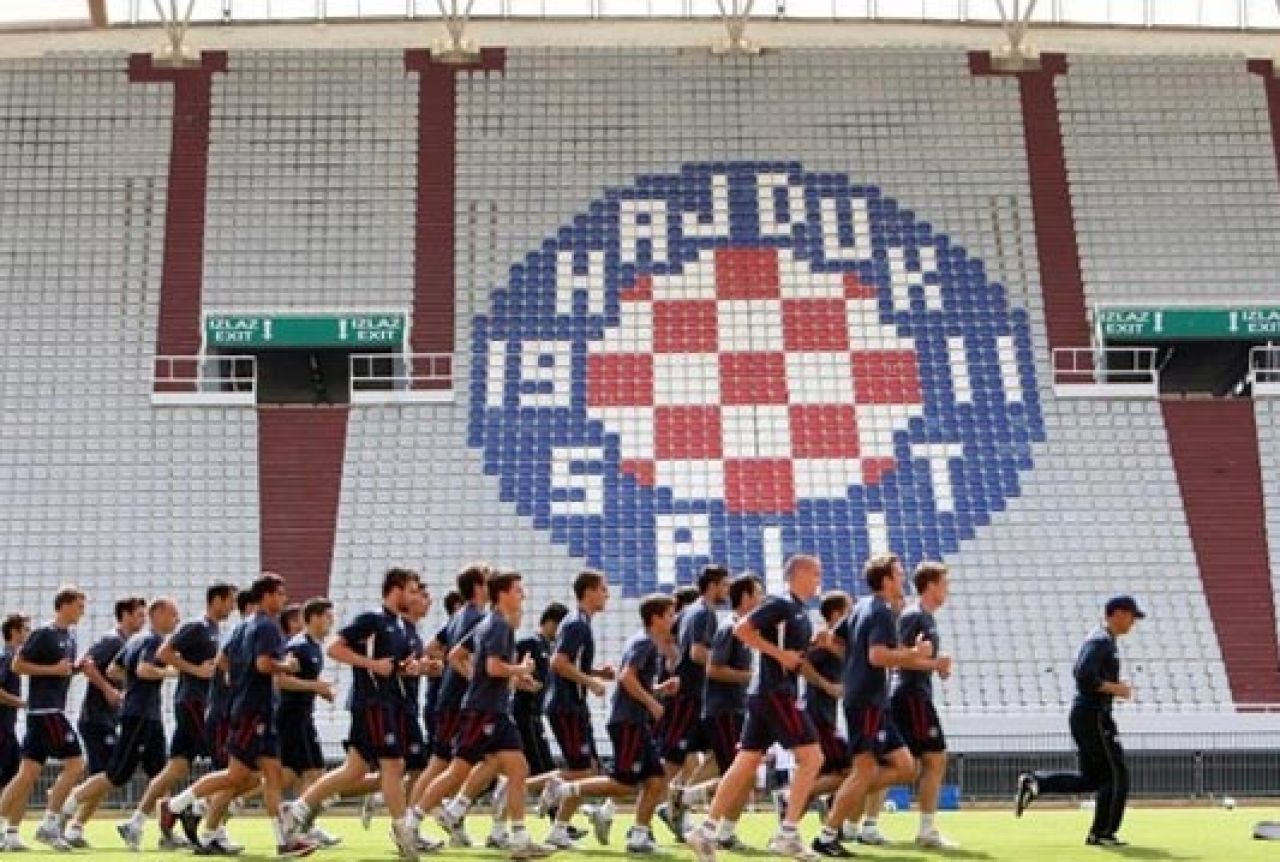 Hajduk suspendiran do isplate
