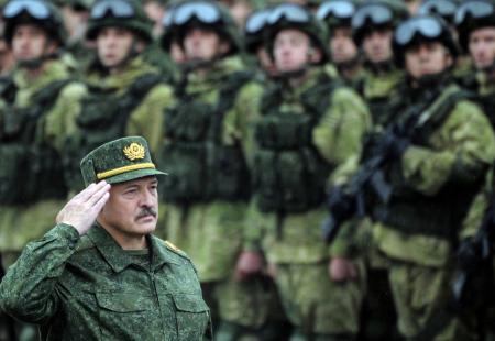 https://storage.bljesak.info/article/396287/450x310/bjelorusija-vojska.jpg