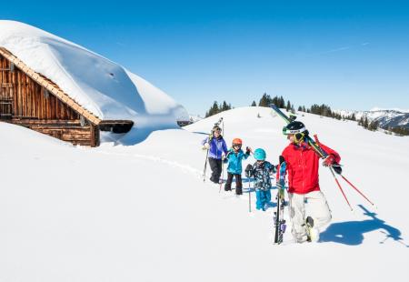 https://storage.bljesak.info/article/397144/450x310/skijanje-snijeg.jpg