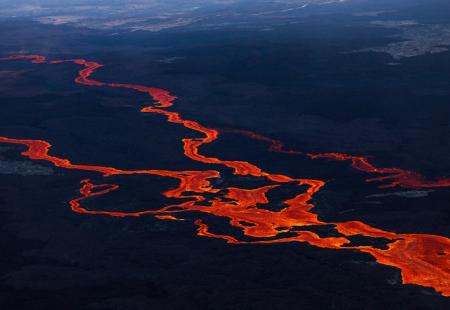 https://storage.bljesak.info/article/401593/450x310/vulkan-lava.jpg