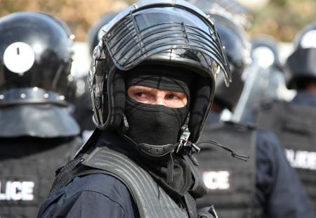 https://storage.bljesak.info/article/404333/450x310/kosovo-policija.jpg
