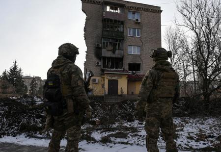 https://storage.bljesak.info/article/409953/450x310/bakhmut-rat-u-ukrajini-ukrajina-vojnici.jpg