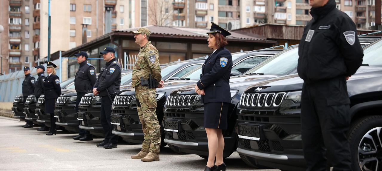 Europska unija donirala deset terenskih vozila za Direkciju za koordinaciju policijskih tijela BiH