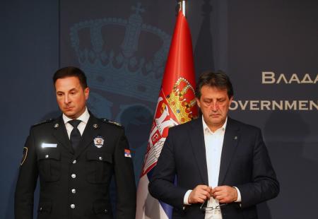 https://storage.bljesak.info/article/418741/450x310/beograd-srbija-policija.jpg