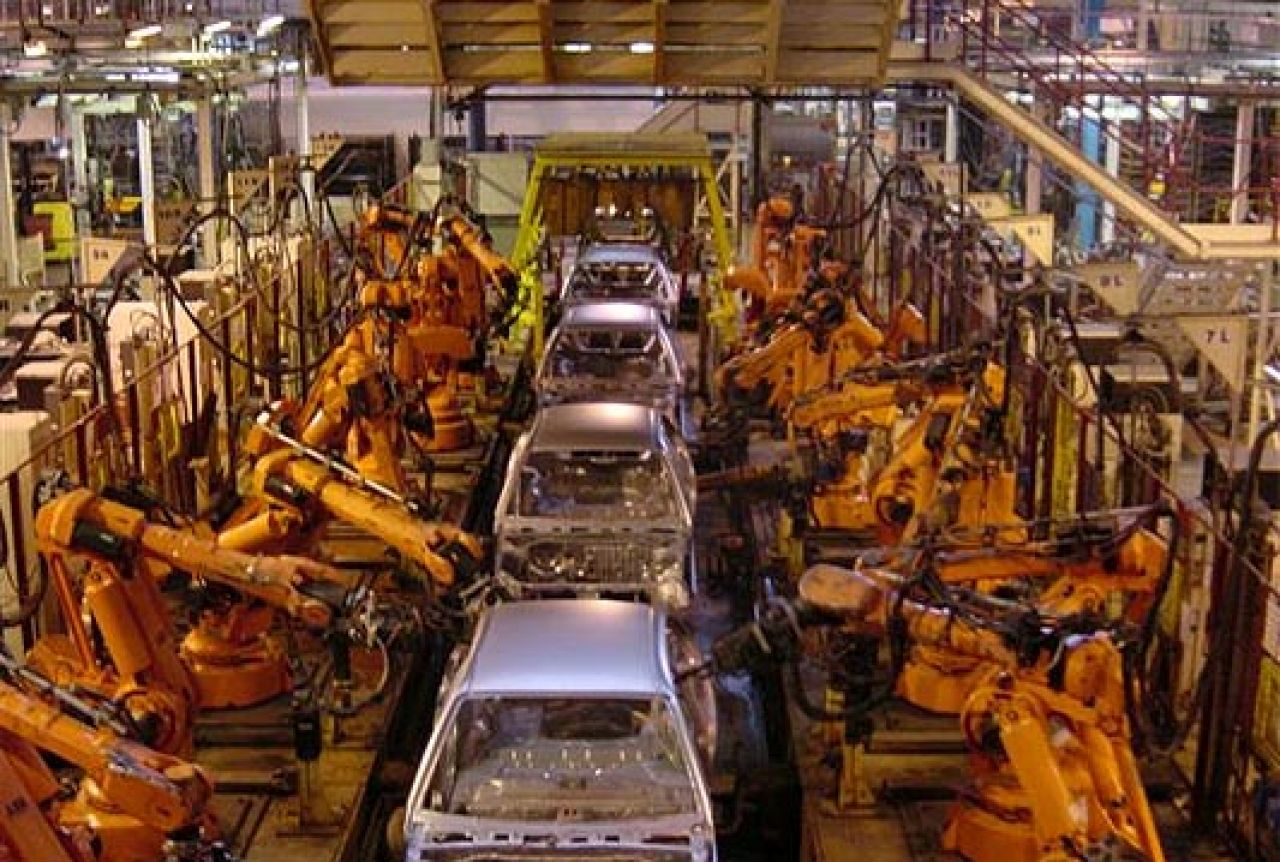 BMW razmatra izgradnju tvornice u Slovačkoj