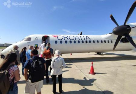 https://storage.bljesak.info/article/434775/450x310/zracna-luka-mostar-croatia-airlines.jpg