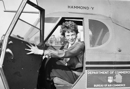 https://storage.bljesak.info/article/444982/450x310/Amelia-Earhart.jpg