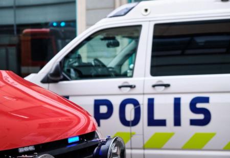https://storage.bljesak.info/article/450476/450x310/policija-finska.jpg