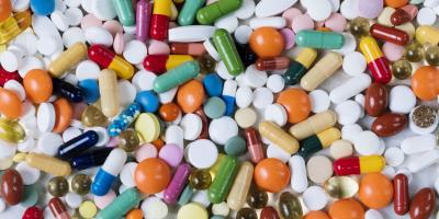 Pritvoren 27-godišnjak s 300.000 tableta iz kojih se može dobiti droga