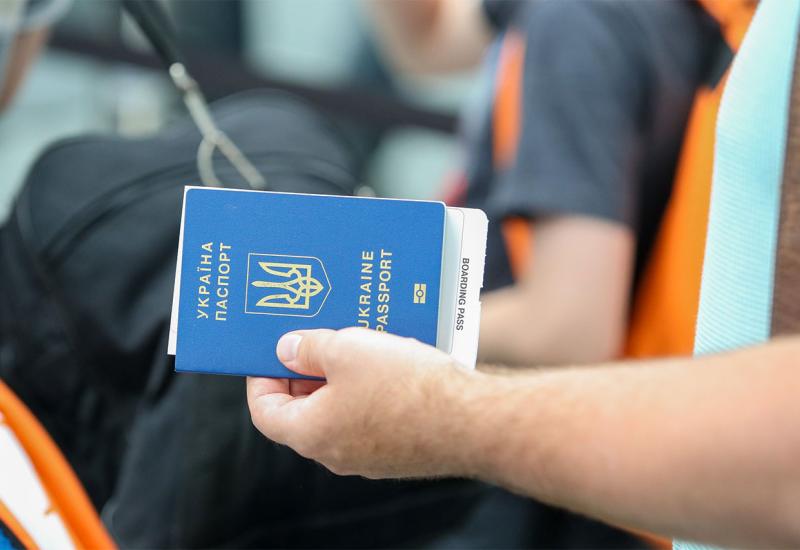 Putovnice vojno sposobnim muškarcima izdavat će se samo u Ukrajini