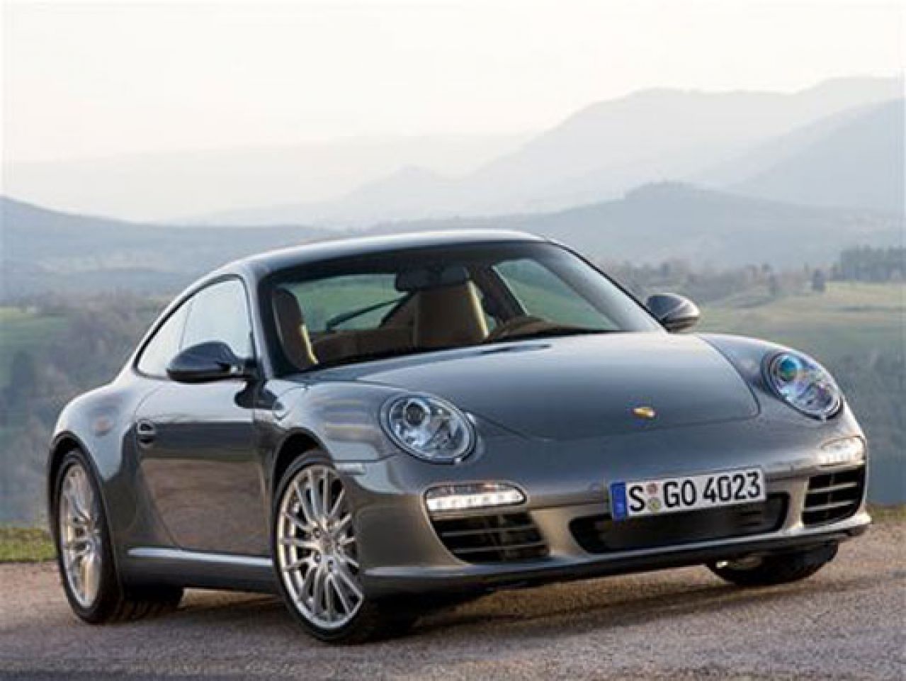 Porsche zbog problema povlači model 911 Carrera S
