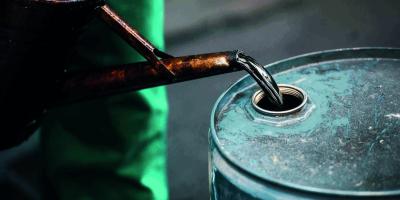 Cijene nafte pale oko 7%, ali gorivo ne pojeftinjuje