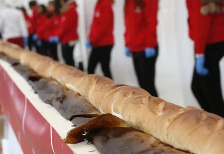 Francuski pekari ispekli najduži ''baguette'' na svijetu
