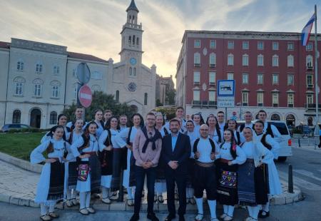 Mostarski i Splitski folkloraši zajedno napravili spektakularan koncert u Splitu
