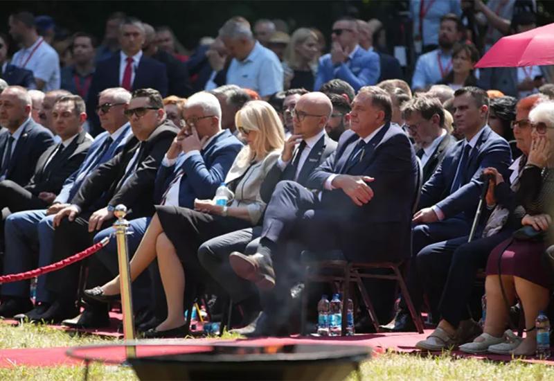 Srbi, među kojima i Dodik komemorirali žrtve Jasenovca: Oni koji nas optužuju za genocid u Srebrenici neka se ispričaju