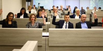 Na potezu Skupština: Najveći broj nepravilnosti u SKB-u Mostar, Ministarstvu financija i ZZO HNŽ-a