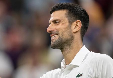 https://storage.bljesak.info/article/460192/450x310/novak-djokovic-wimbledon.jpg