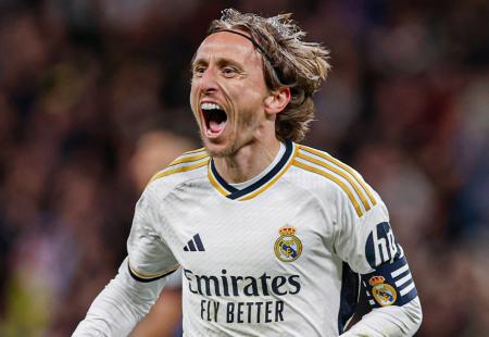 https://storage.bljesak.info/article/461455/450x310/luka-modric-real-madrid.jpg