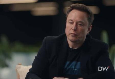 https://storage.bljesak.info/article/461652/450x310/elon-musk.jpg