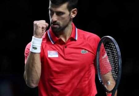 https://storage.bljesak.info/article/462032/450x310/novak-djokovic-srbija.jpg